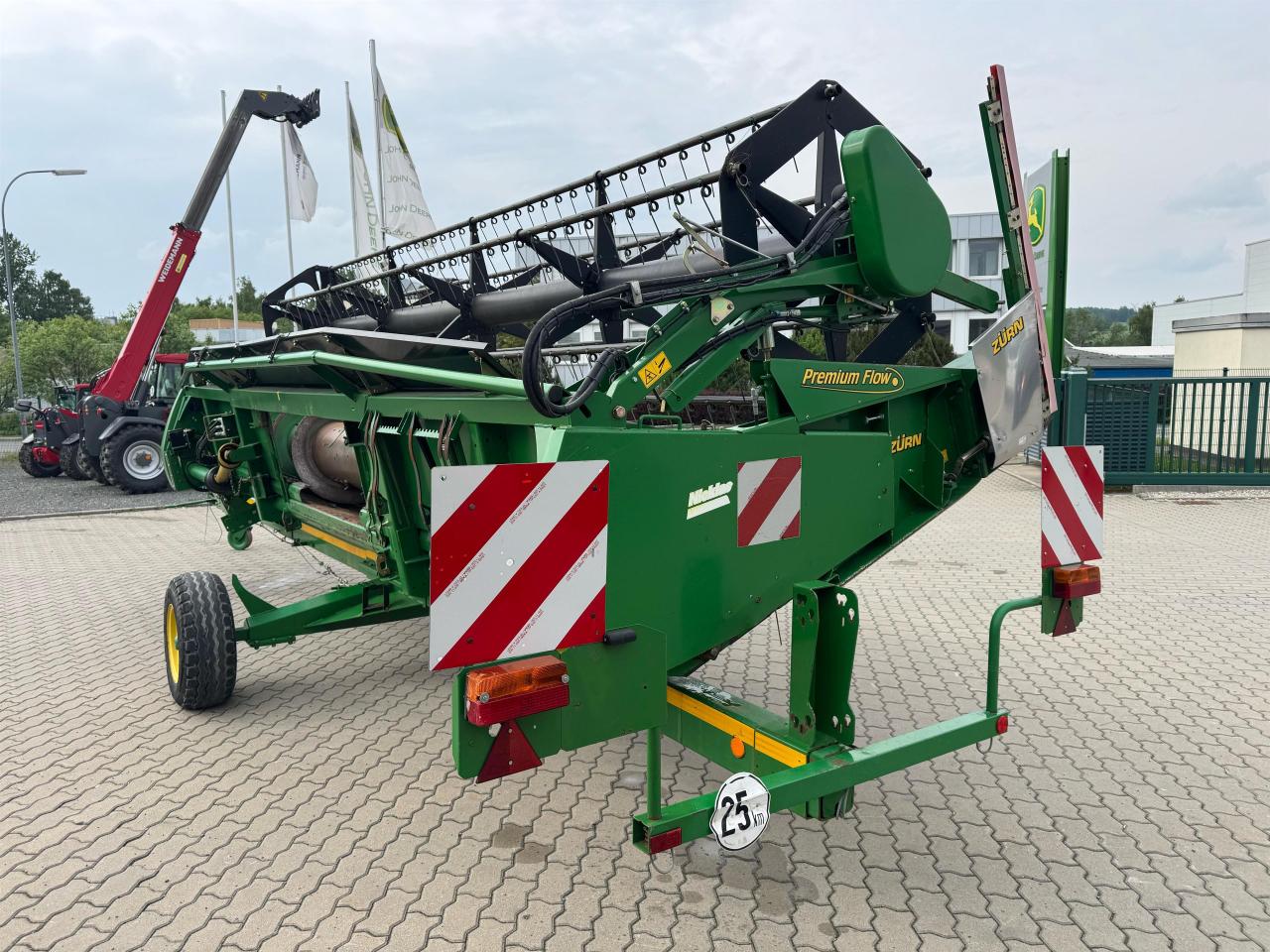 John Deere T560 HM Rear