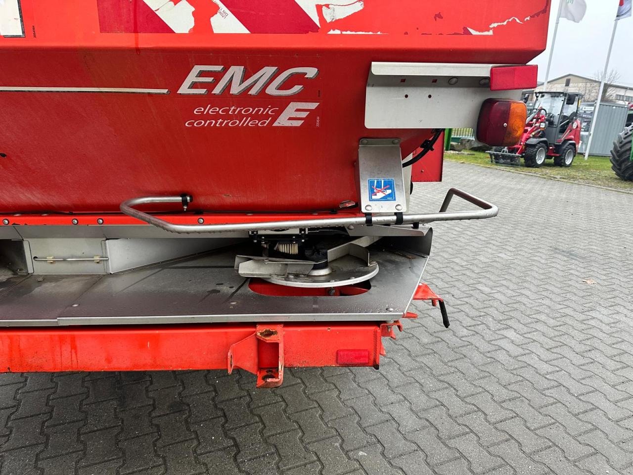 Rauch Axera H/EMC Inside