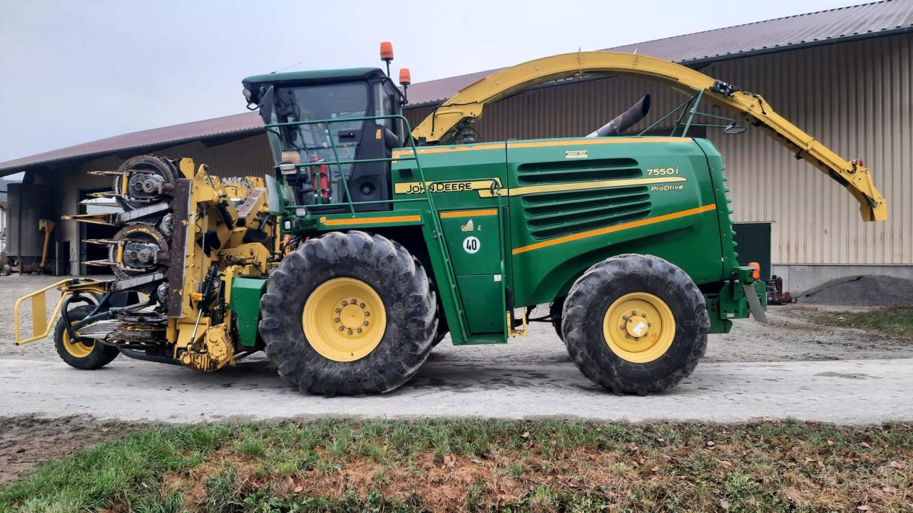 John Deere 7550i Pro Right