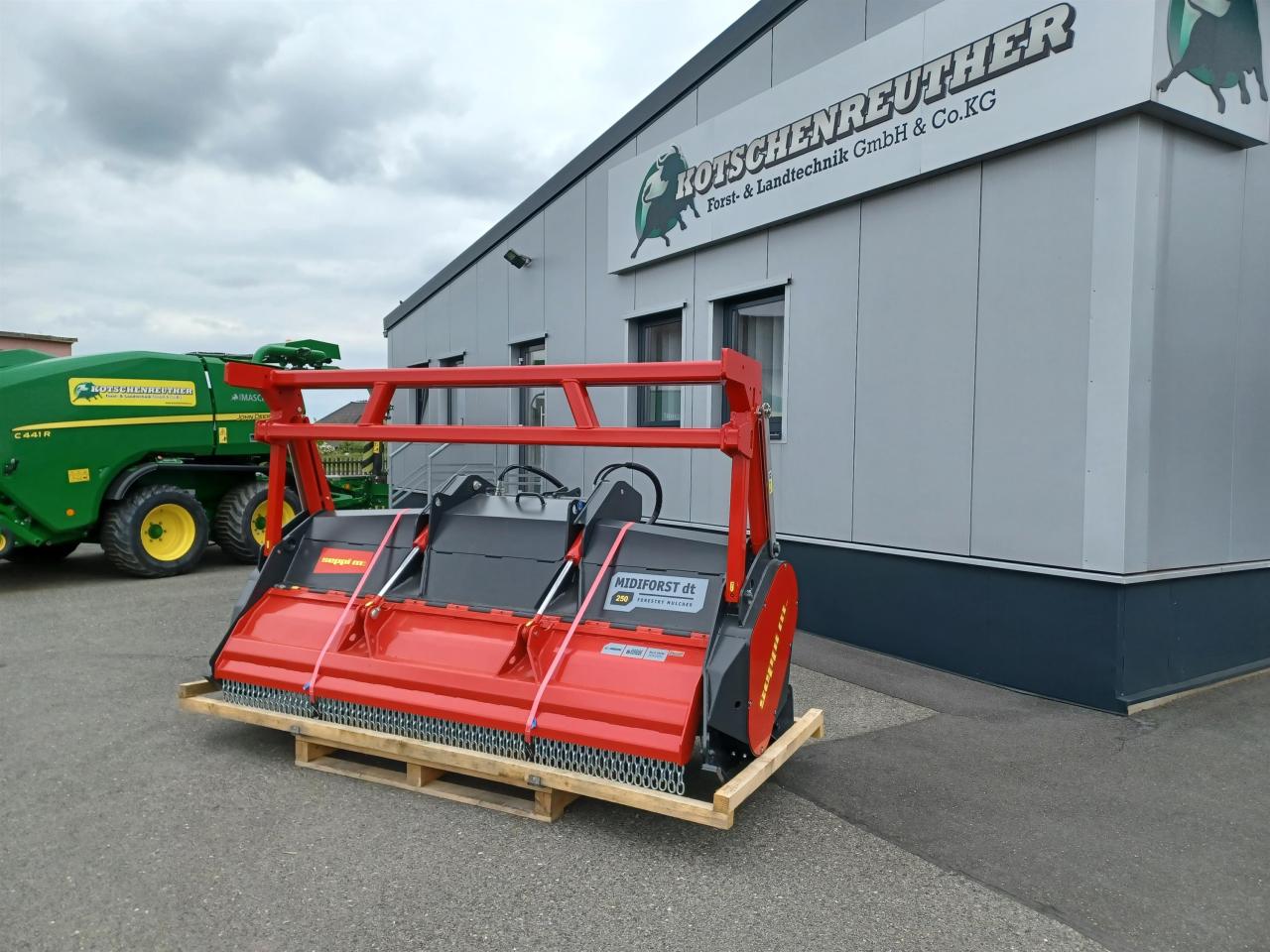 Seppi MIDIFORST dt 250 (M) Front