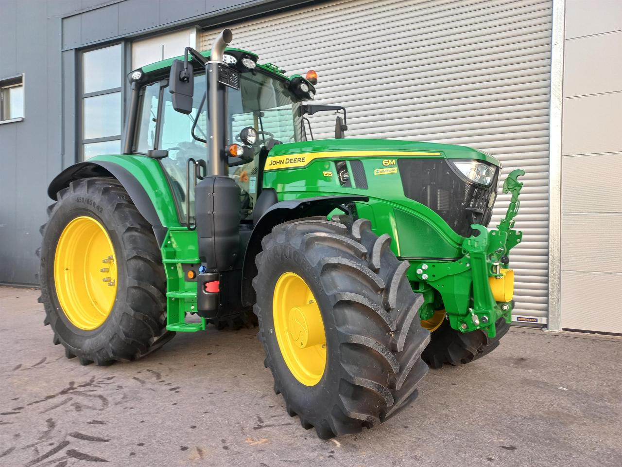 John Deere 6M 155 Rear