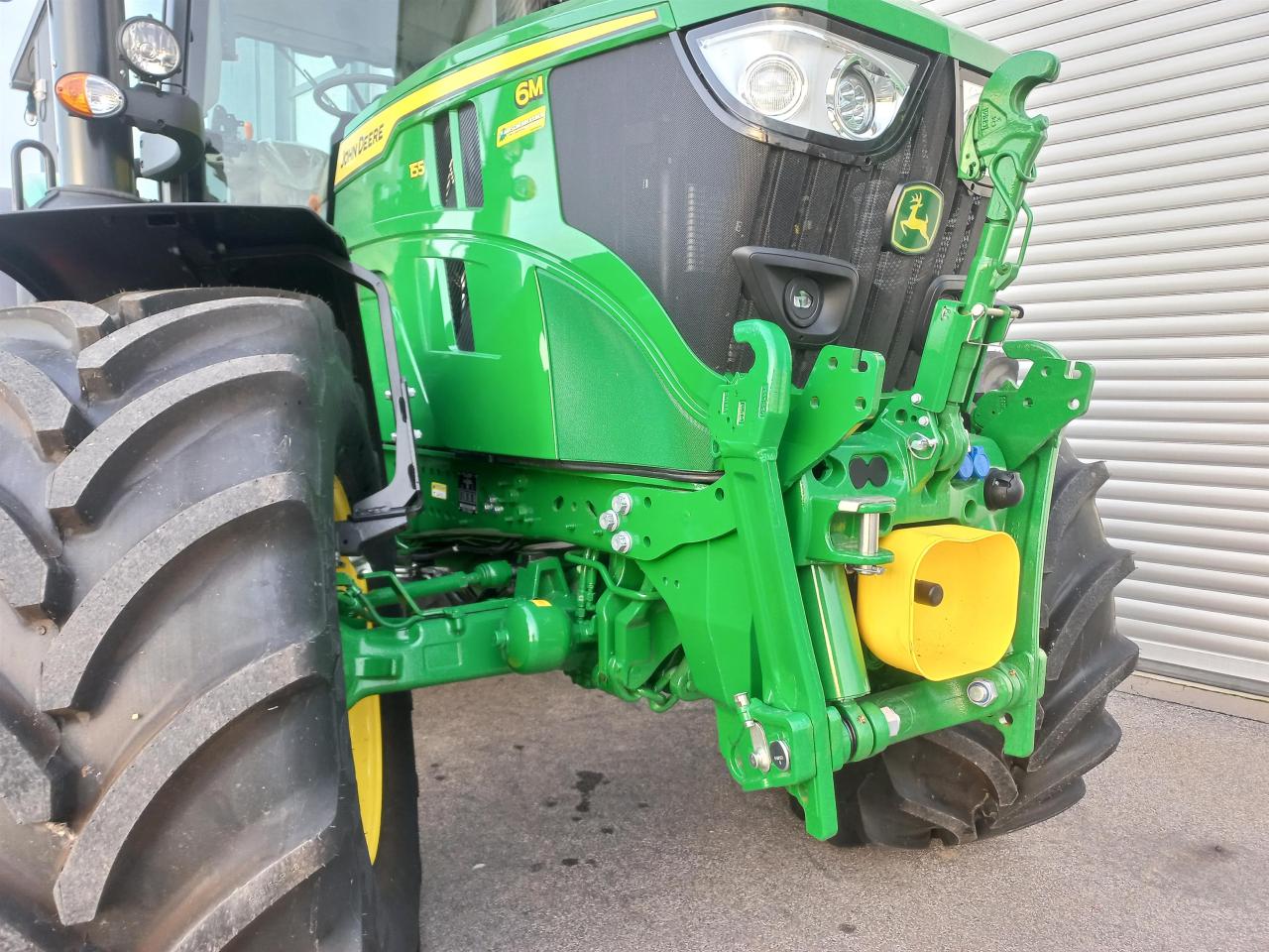 John Deere 6M 155 Above