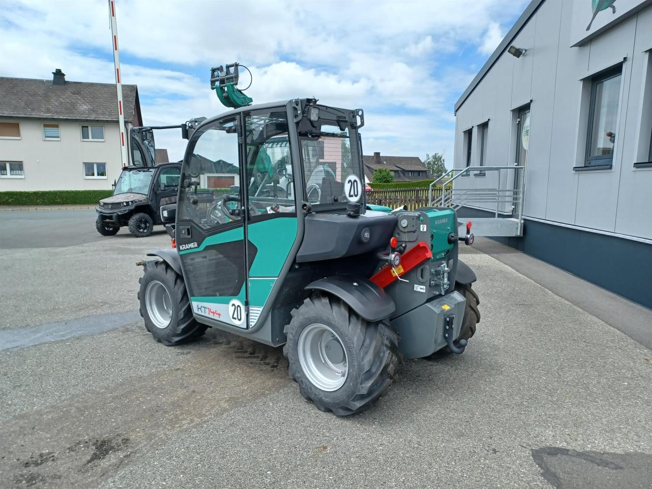 Kramer KT144 (T01-02) Rear