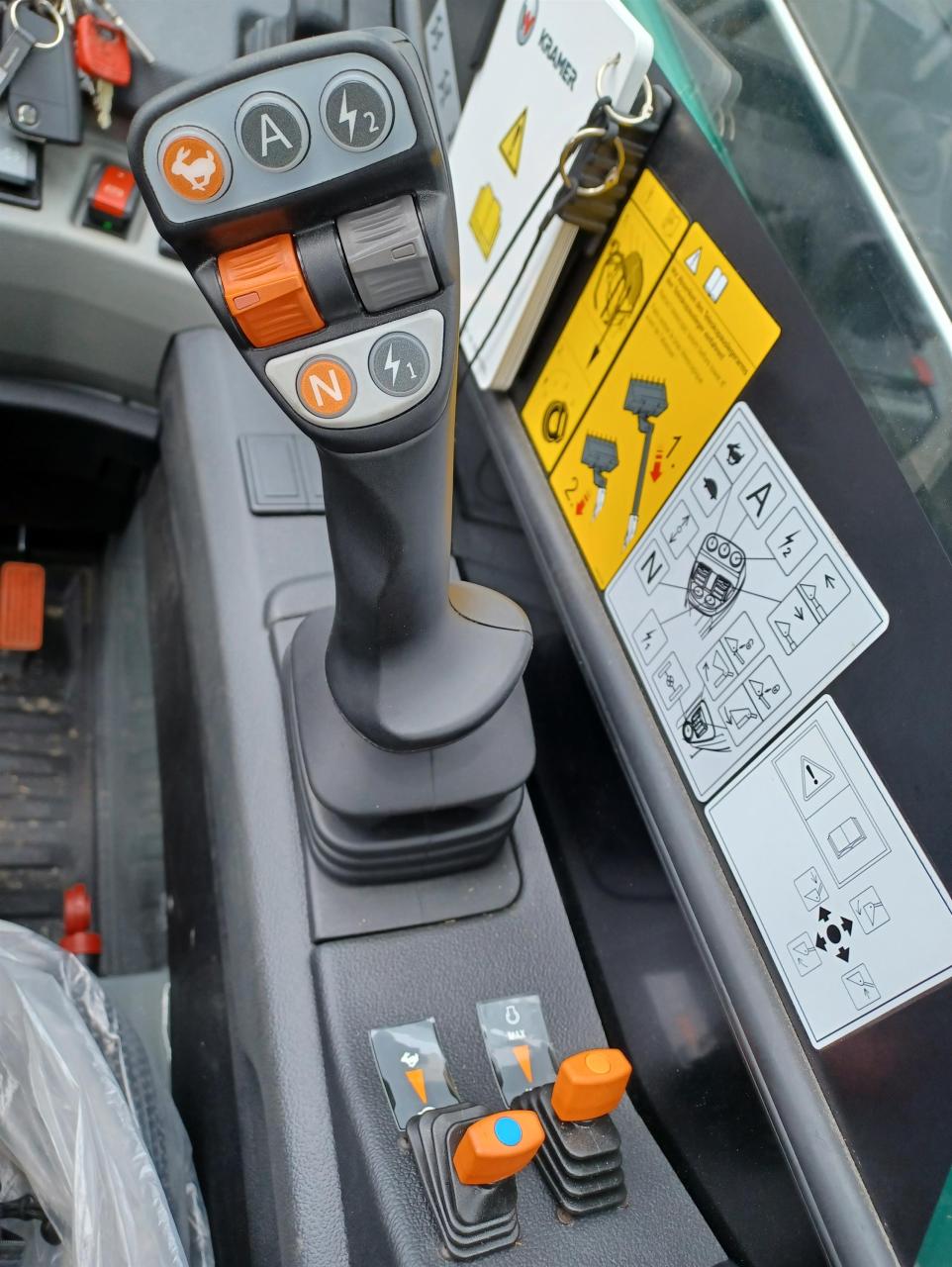 Kramer KT144 (T01-02) Front