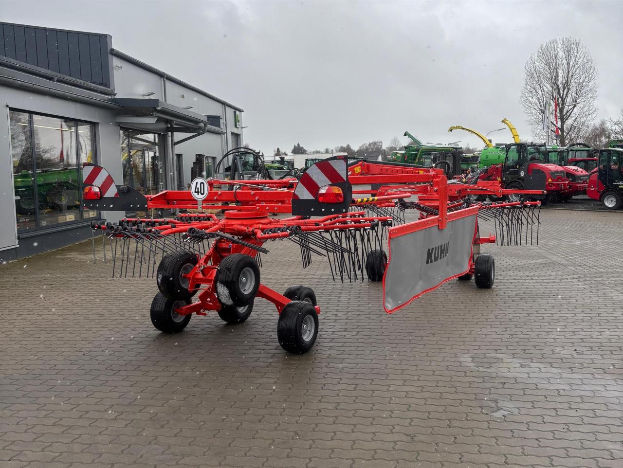 Kuhn GA 6632+ Rear