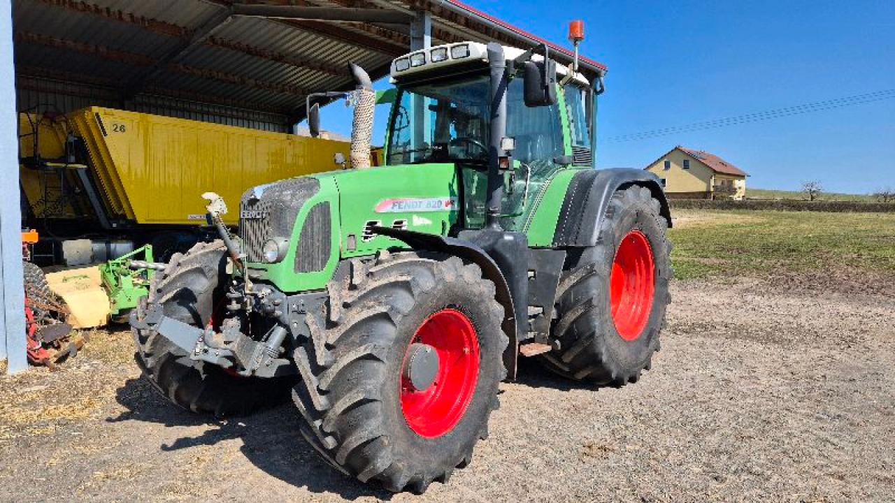 FENDT Vario 820