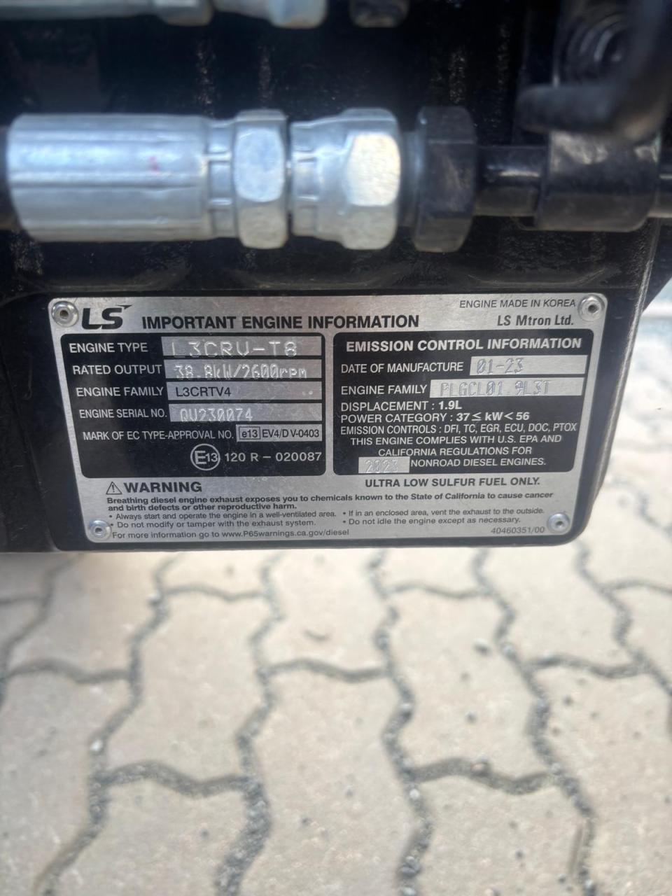 New Holland Boomer 50 Front