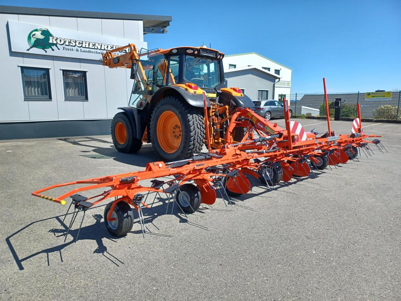 Kuhn GF 8703 Rear