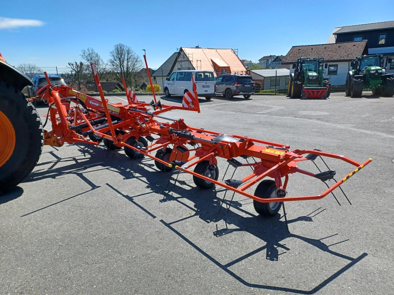 Kuhn GF 8703 Left
