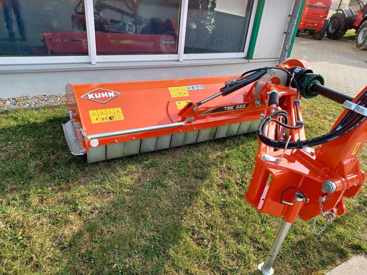 Kuhn TBE 222 Rear