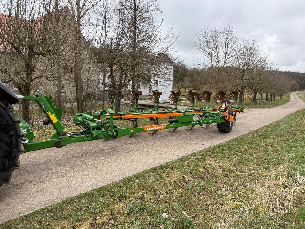 Amazone Tyrok 400 V 7+0 10
