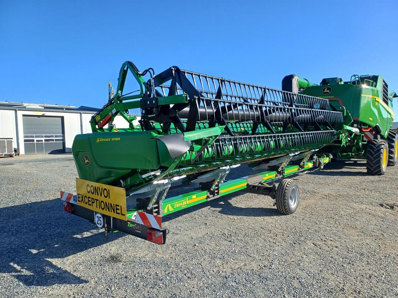 John Deere T5 400 HM Rear