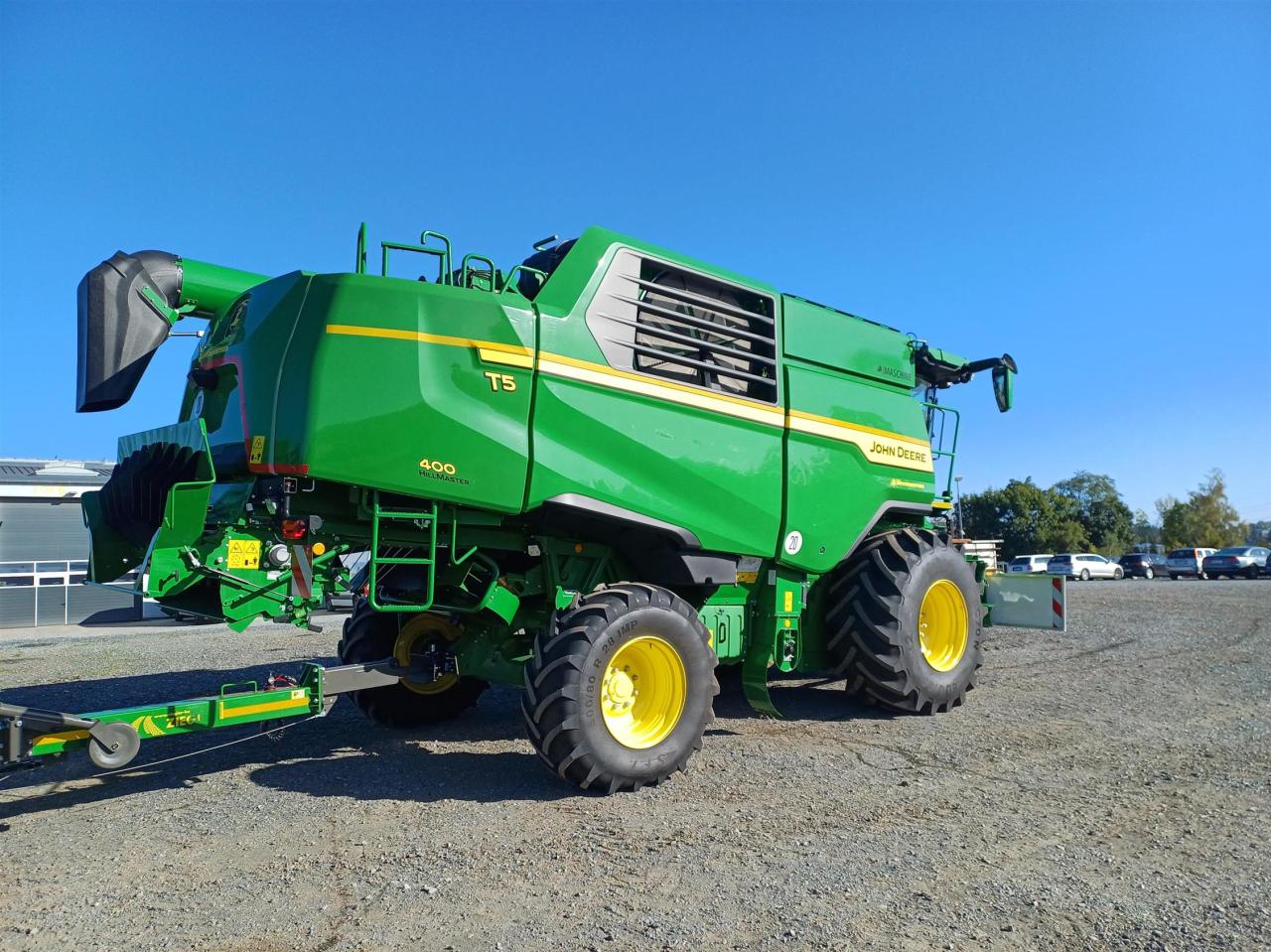 John Deere T5 400 HM Right