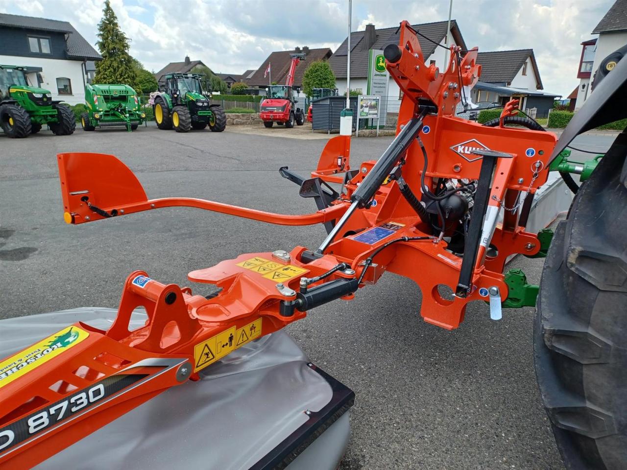 Kuhn GMD 8730-FF Rear