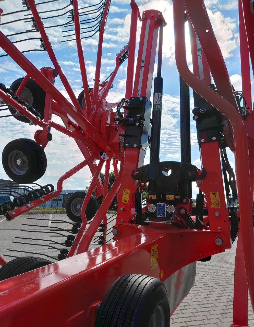 Kuhn GA 13231 Inside
