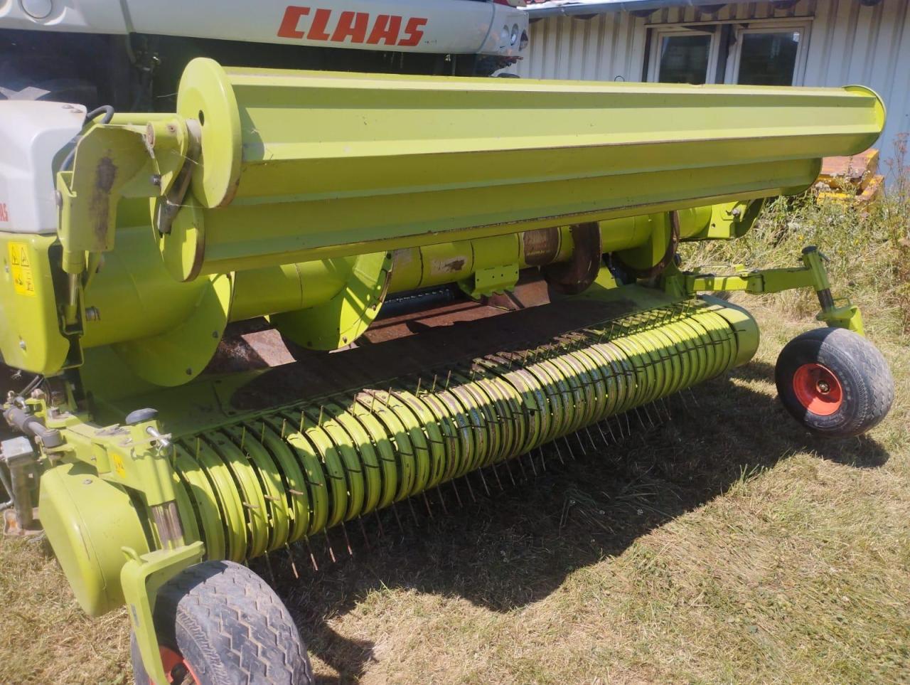 CLAAS Jaguar 940 Left