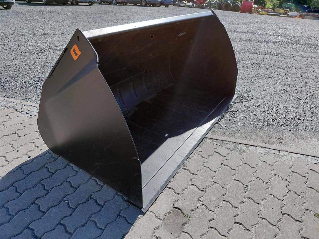 ALÖ / Quicke VM 225 Euro