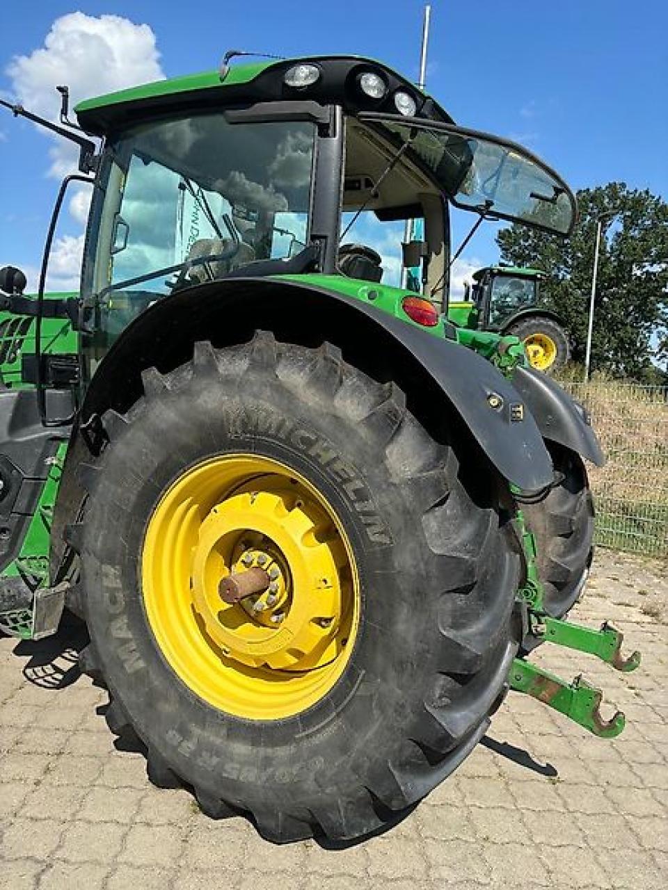 John Deere 6215R Rear