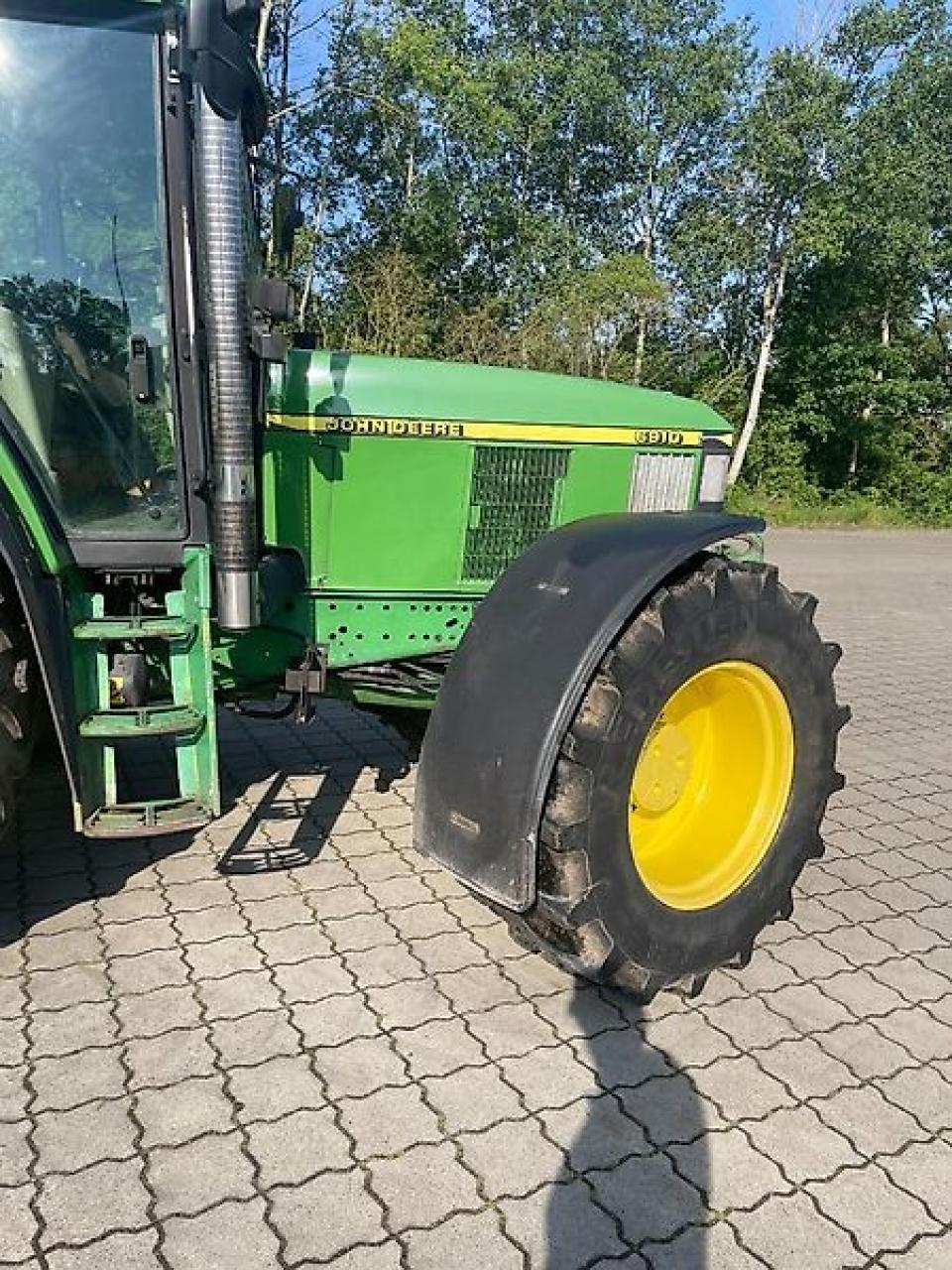 John Deere 6910 Above