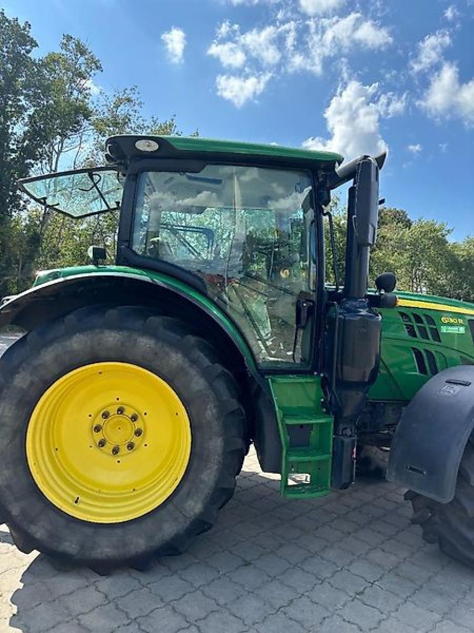 John Deere 6130R Rear