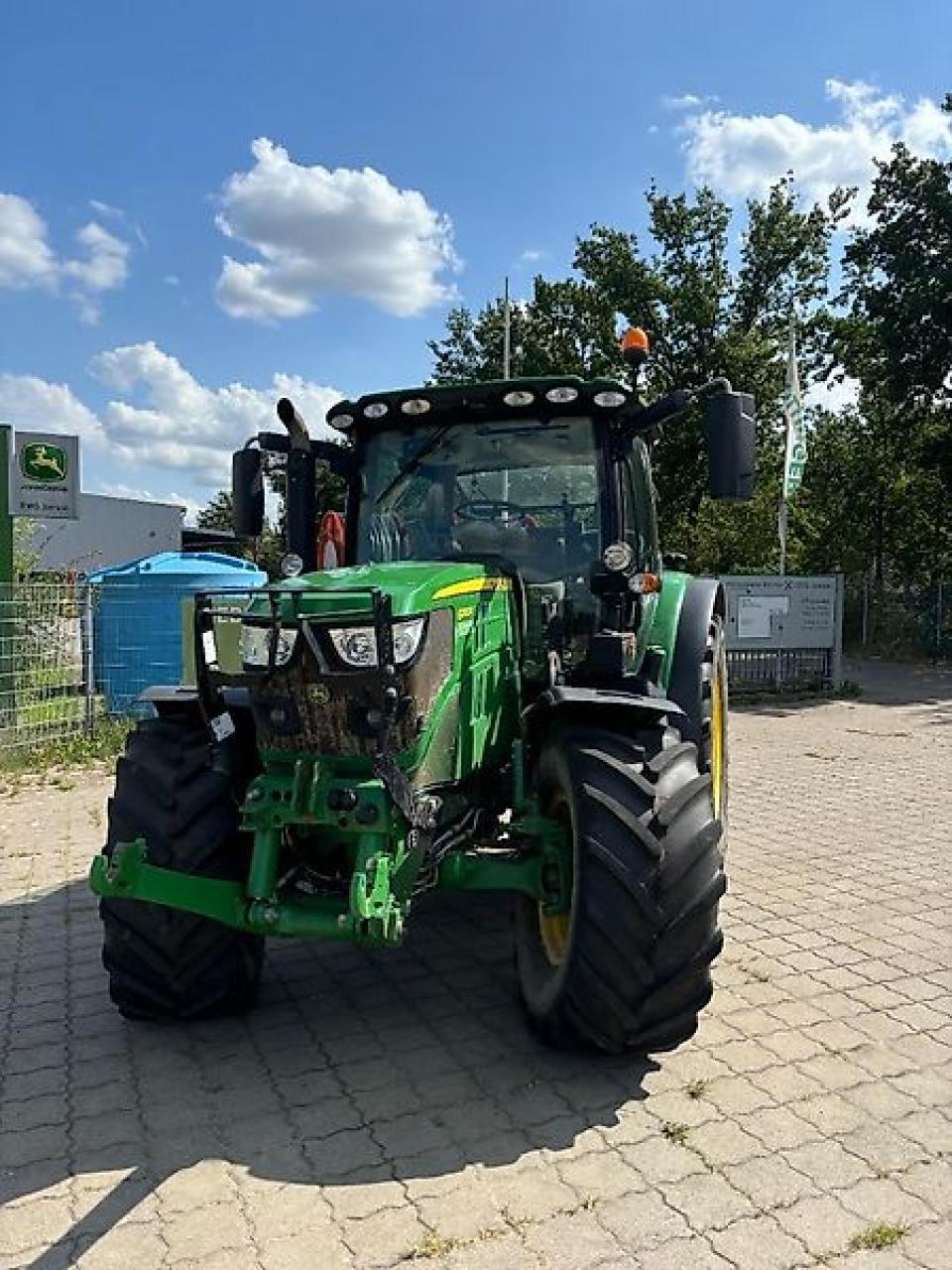 John Deere 6130R Right