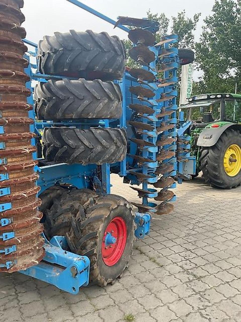 Lemken Compact Solitair 9 Rear