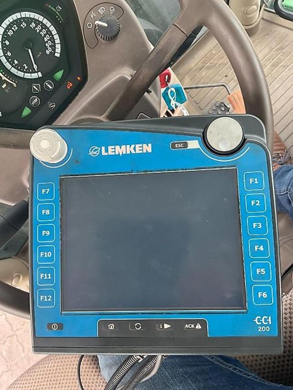 Lemken Compact Solitair 9 Rear