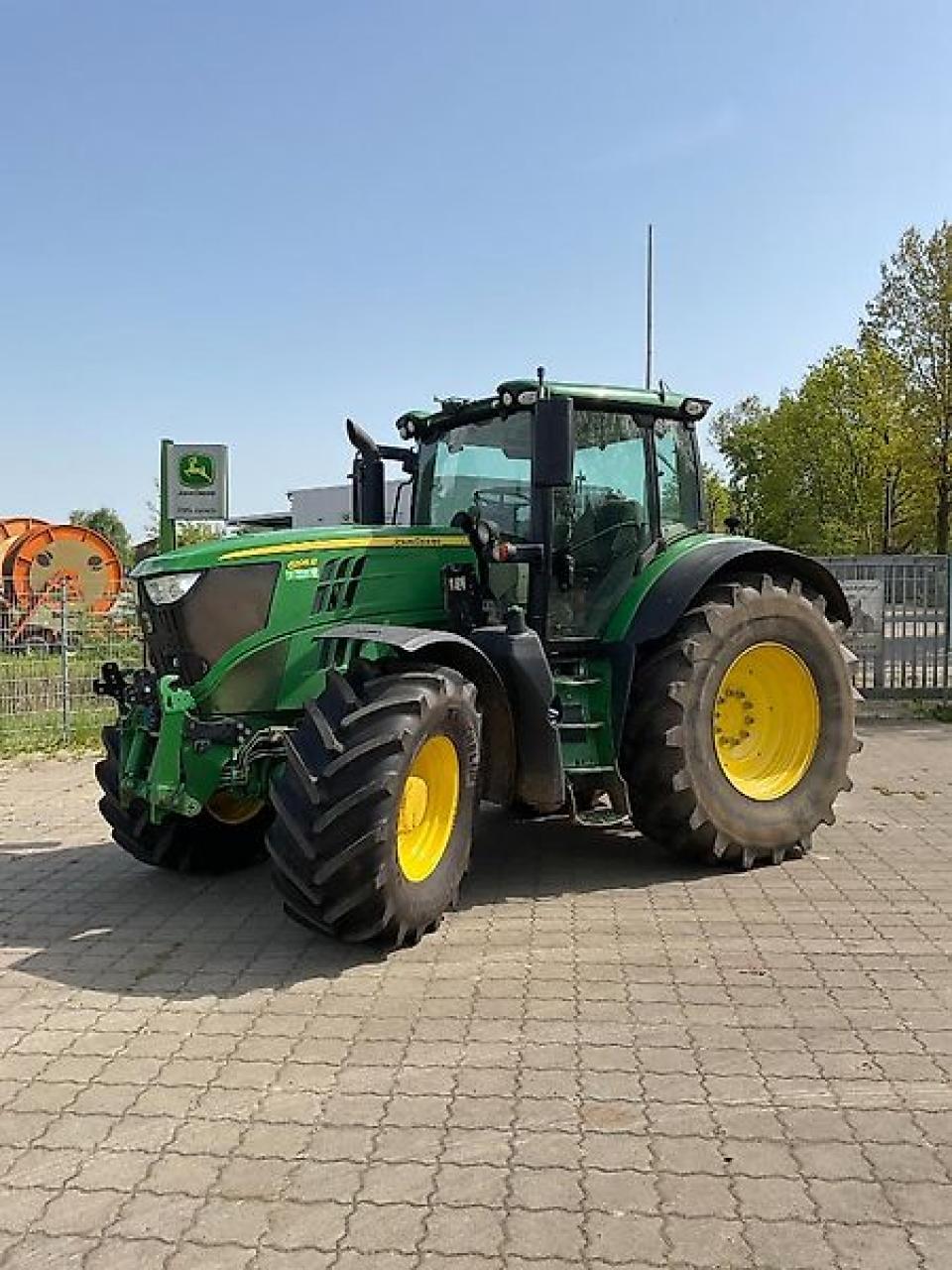 John Deere 6195R Hauptbild