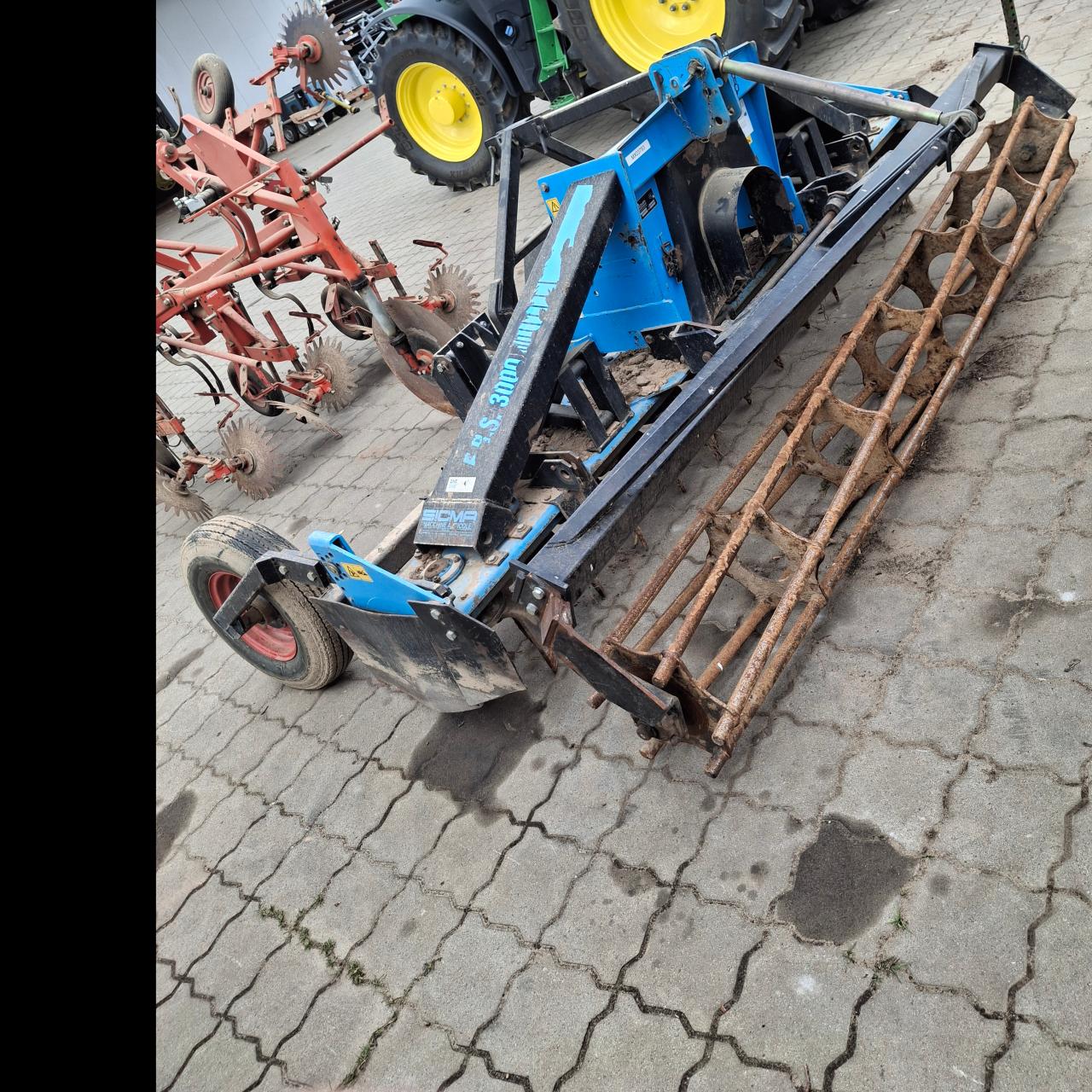 Eck-Sicma Sicma Kreiselegge ERS 3000 Frontumbau Rear