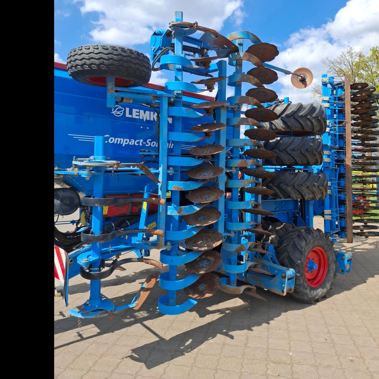 Lemken Compact Solitair  9/600KH Rear