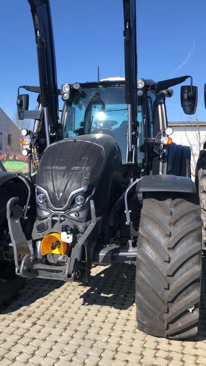 Valtra N175D
