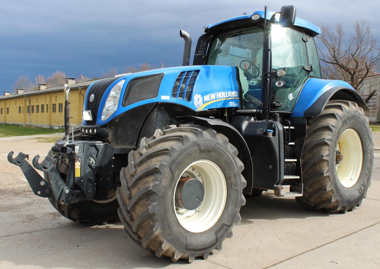 New Holland T 8.330