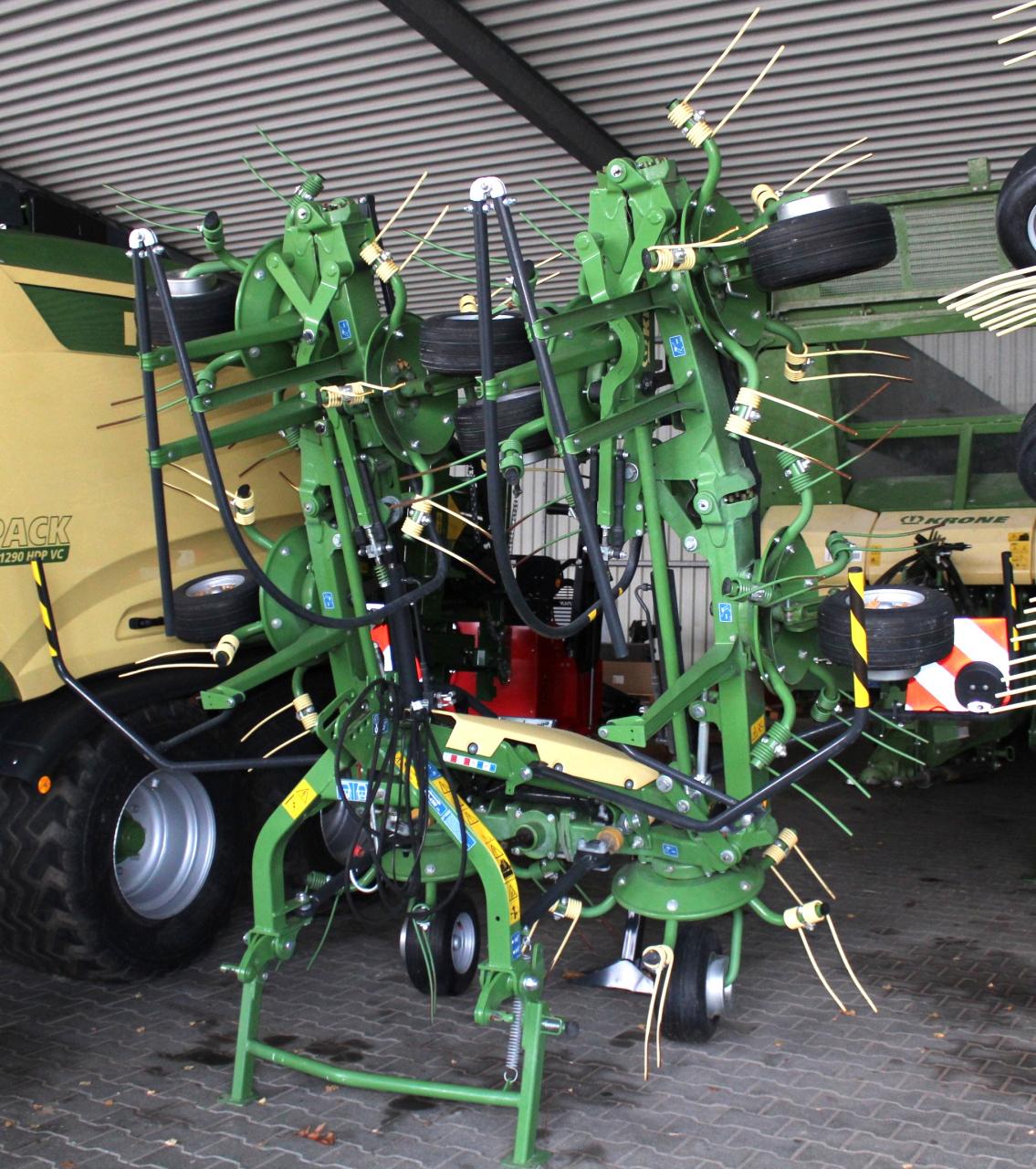 Krone Vendro 820