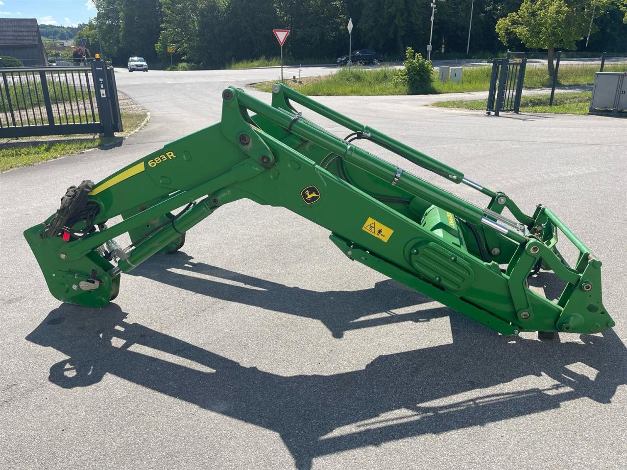 John Deere Frontlader 683R / TOP Zustand