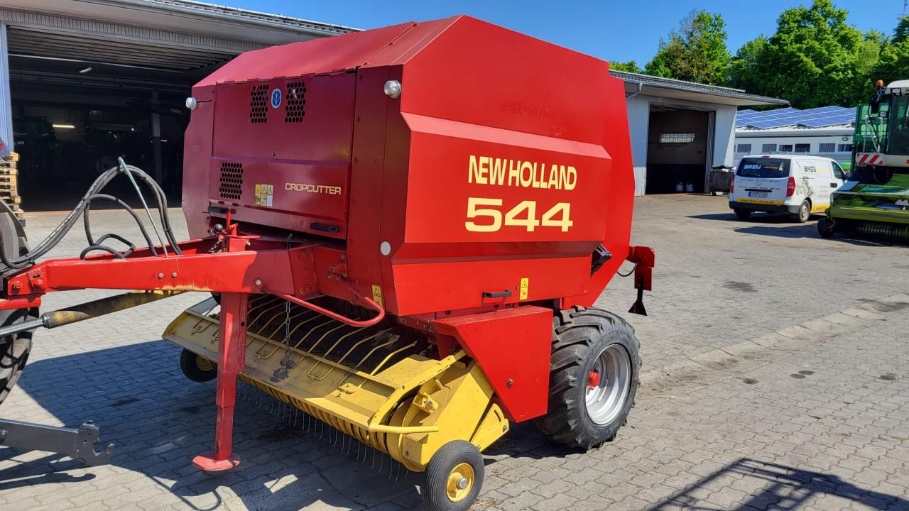 New Holland 544