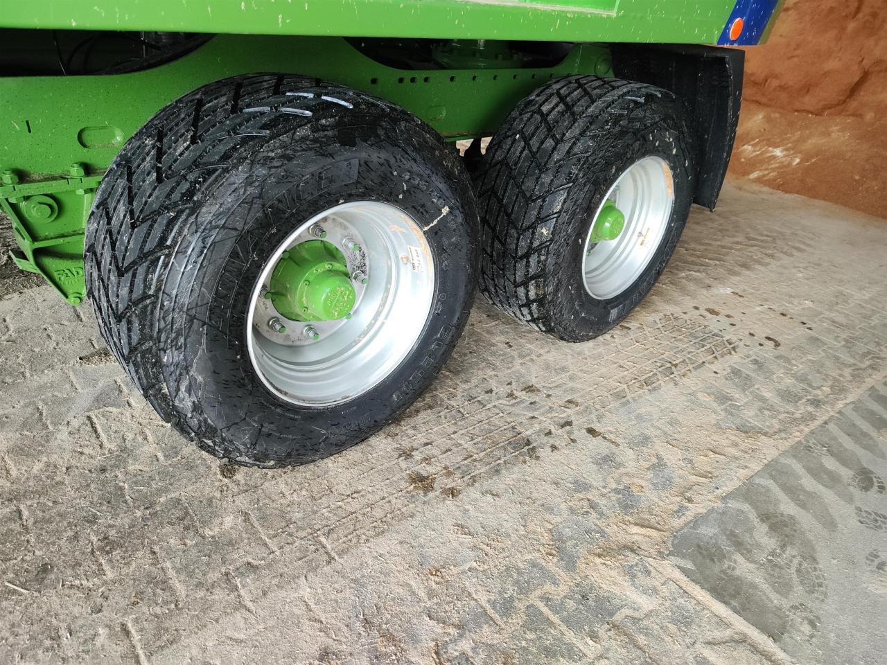 Faresin PF 2.26 Plus PF2 F Front