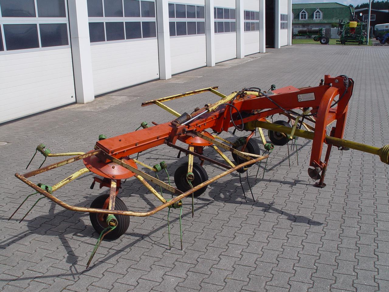 CLAAS Unifarm CW500