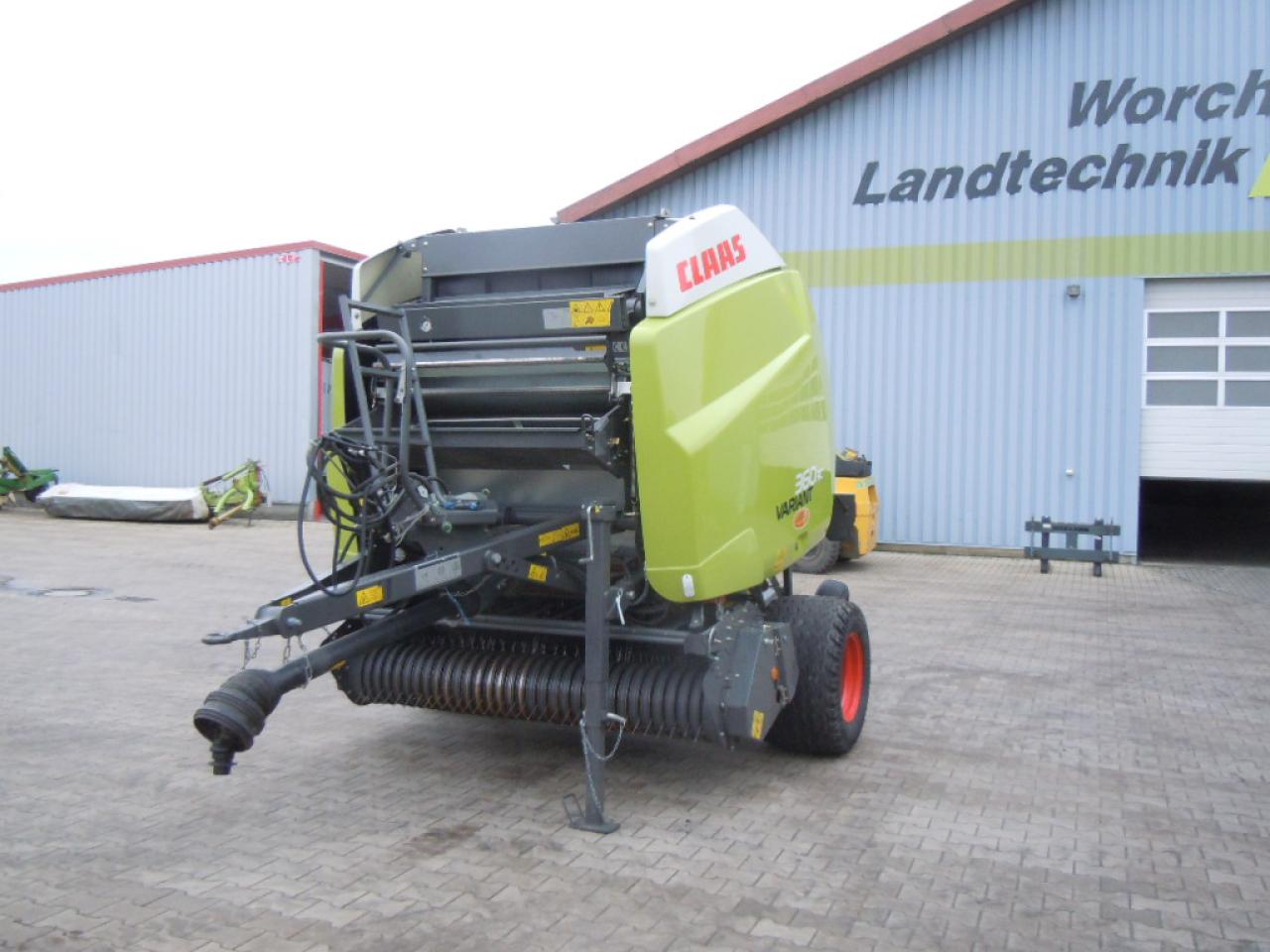 CLAAS Variant 360 RC Pro