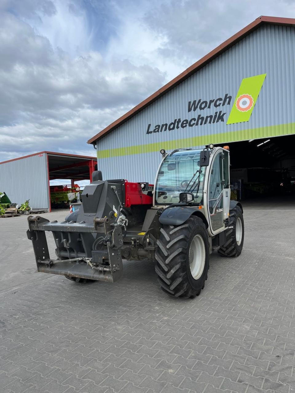 Massey Ferguson TH 8043