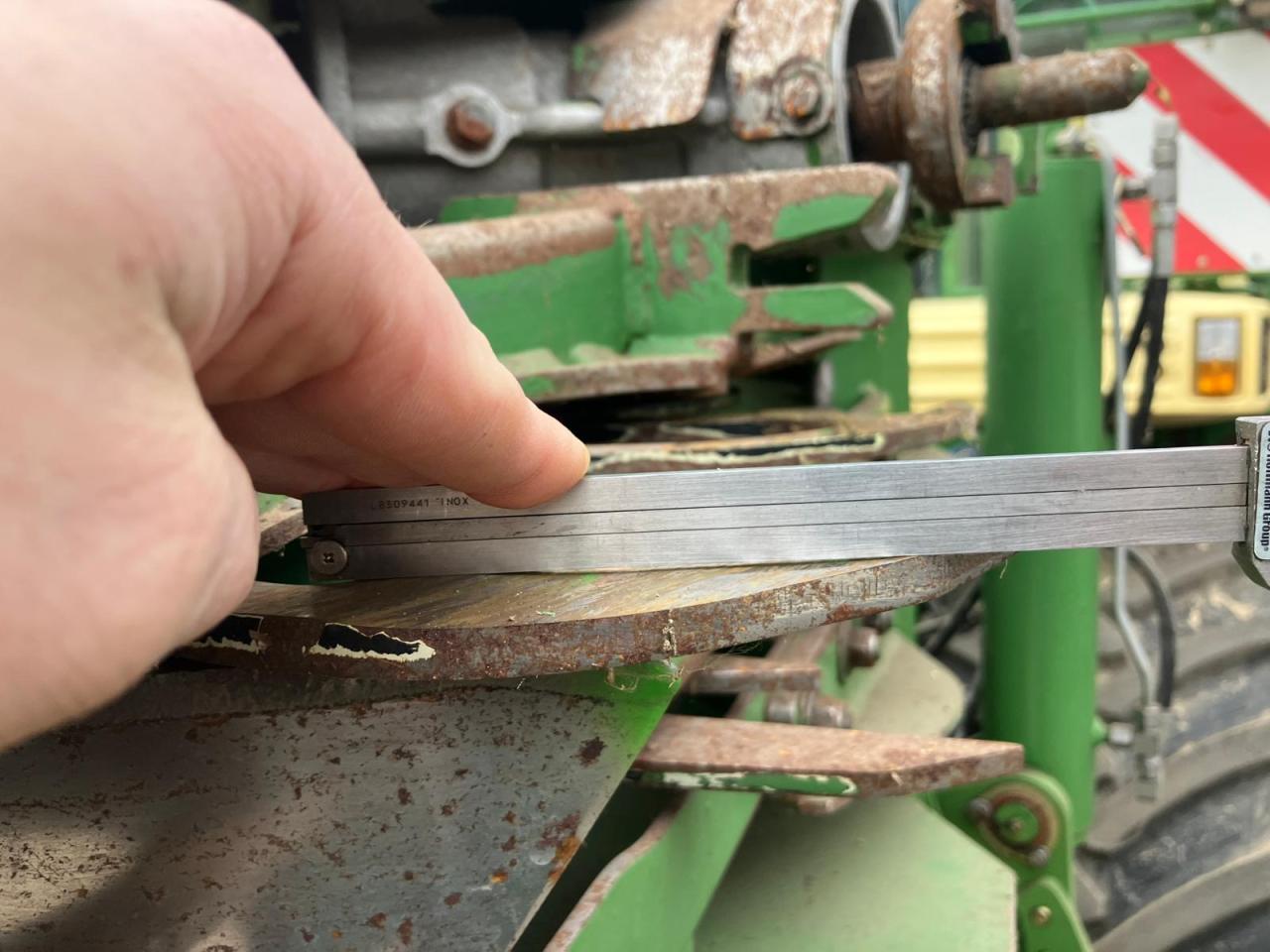 Krone EayColect 750-3 Left