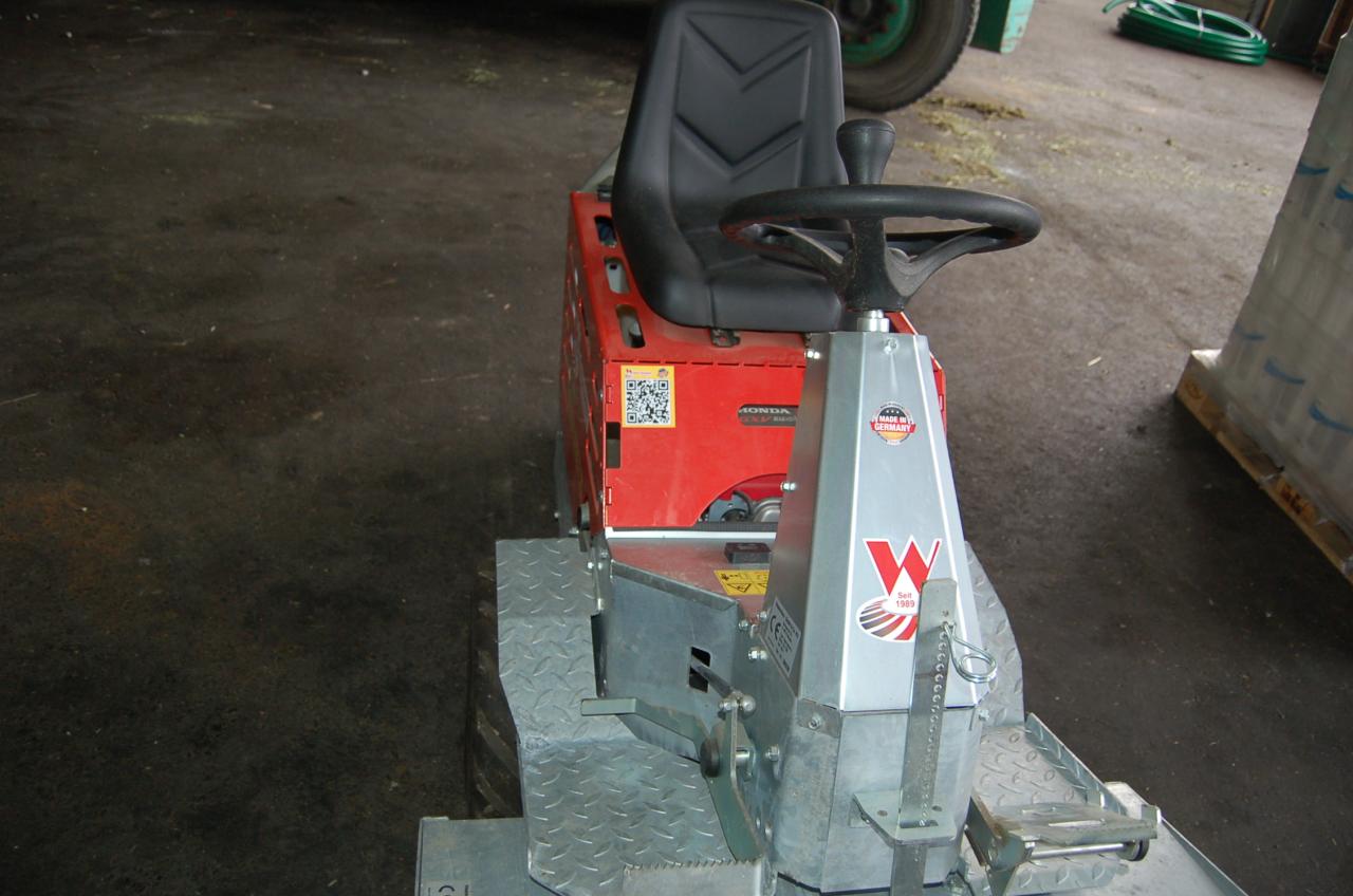 Westermann ASS 900 Mistschieber Above