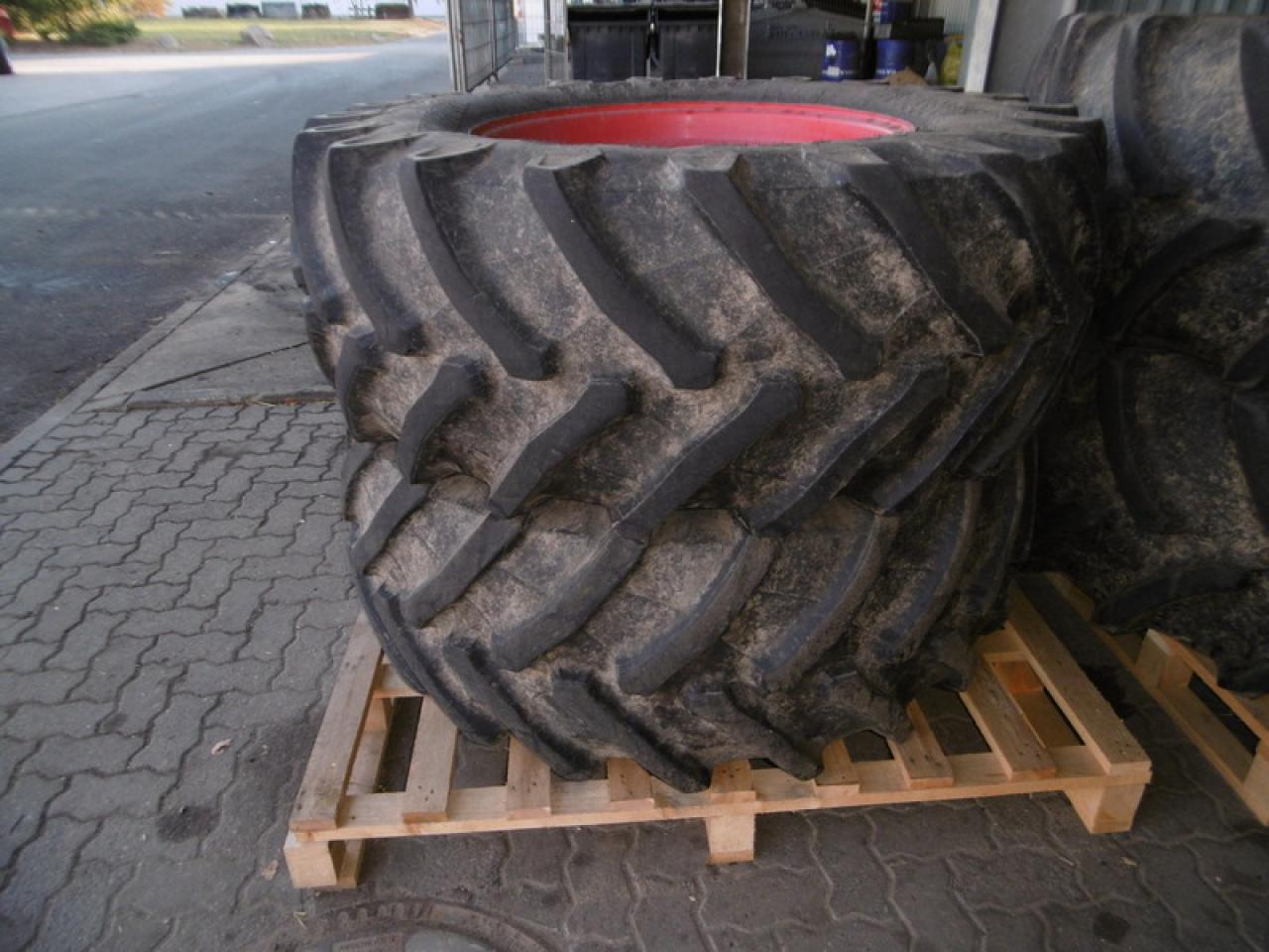 Trelleborg 2X 540/65 R30