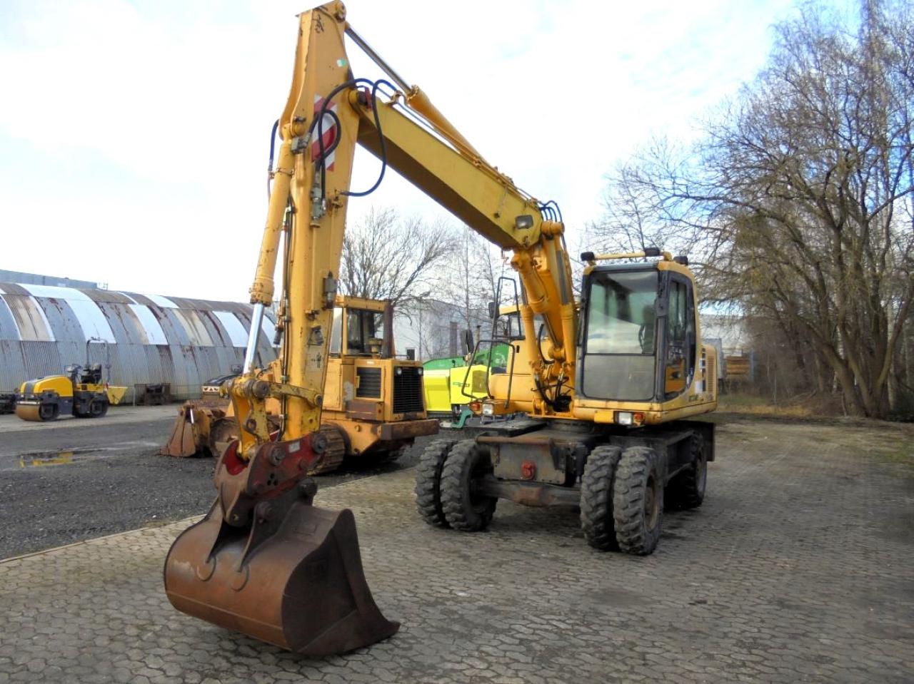 Komatsu PW 130 ES-6K