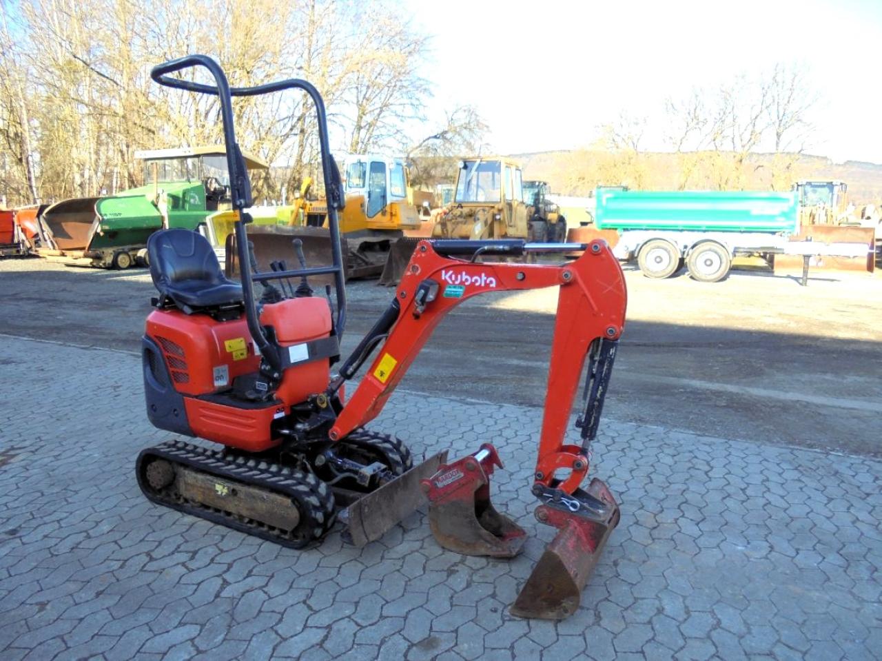 Kubota K 008-3