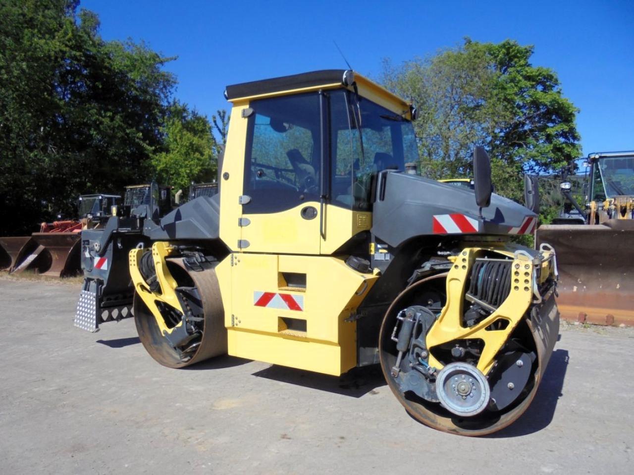 BOMAG BW 174 AP-4 AM