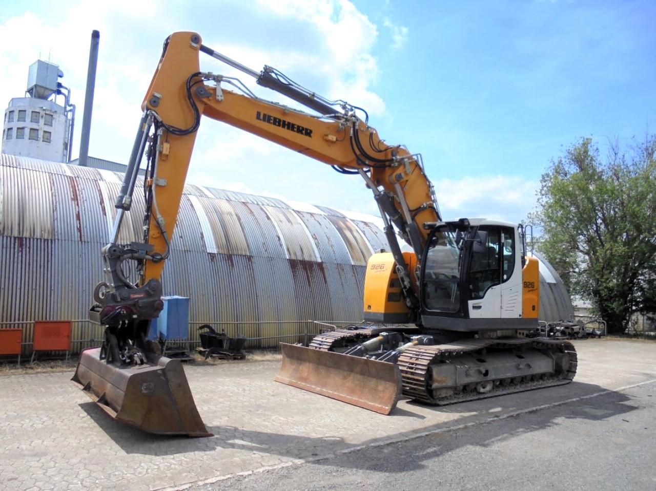 Liebherr R 926 Compact inkl. 3D-Steuerung
