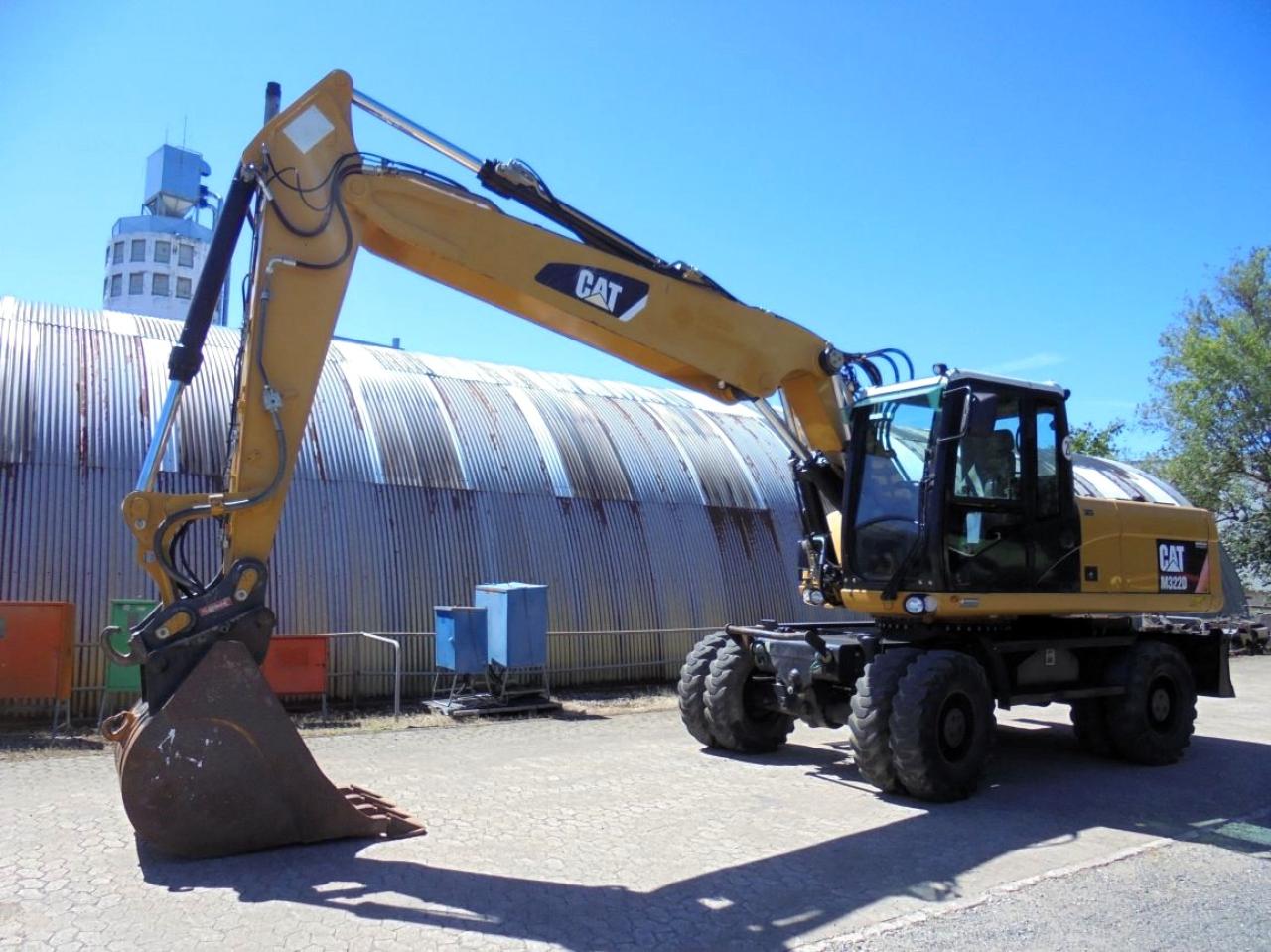Caterpillar M 322 D VAH