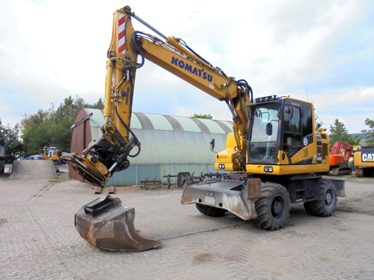 Komatsu PW 148-11 inkl. GPS/3D + Tiltrotator
