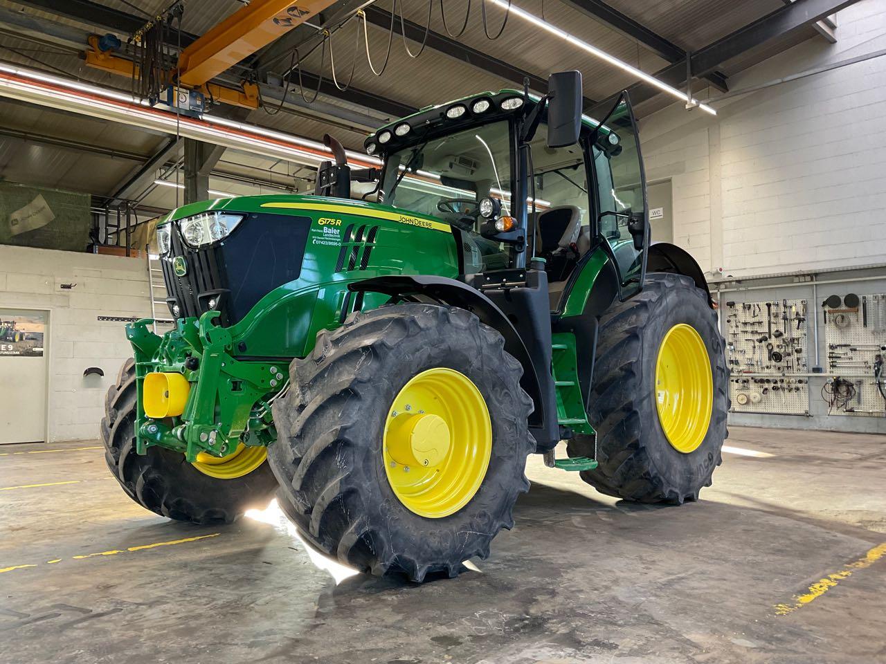 John Deere 6175 R