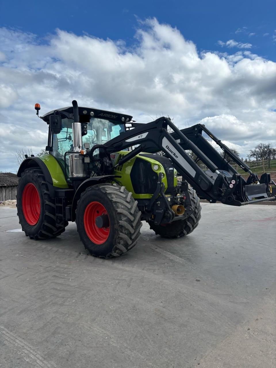 CLAAS ARION 550 CMATIC